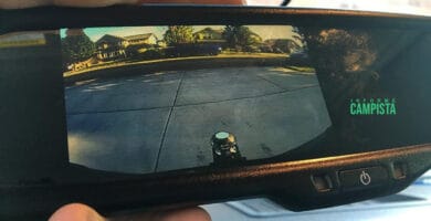 Camara trasera y espejo de Auto-Vox